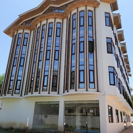 Hotel Zoon Dabb Srinagar Airport Kashmir Екстер'єр фото