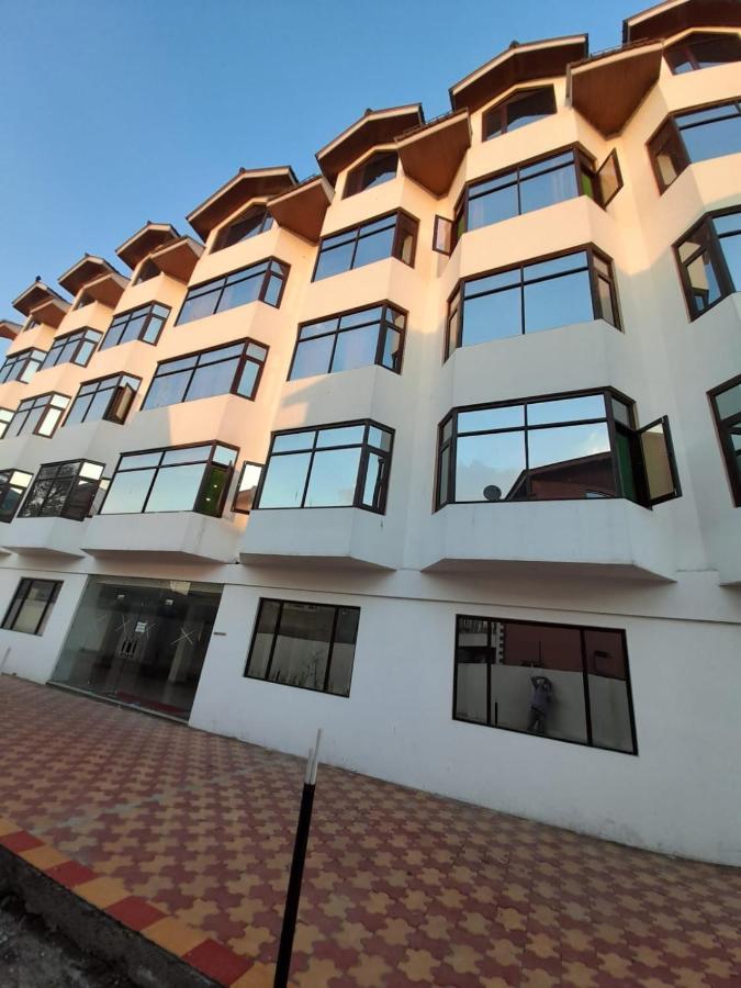 Hotel Zoon Dabb Srinagar Airport Kashmir Екстер'єр фото