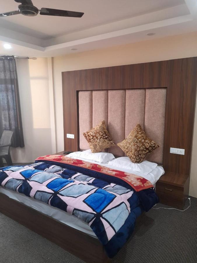 Hotel Zoon Dabb Srinagar Airport Kashmir Екстер'єр фото