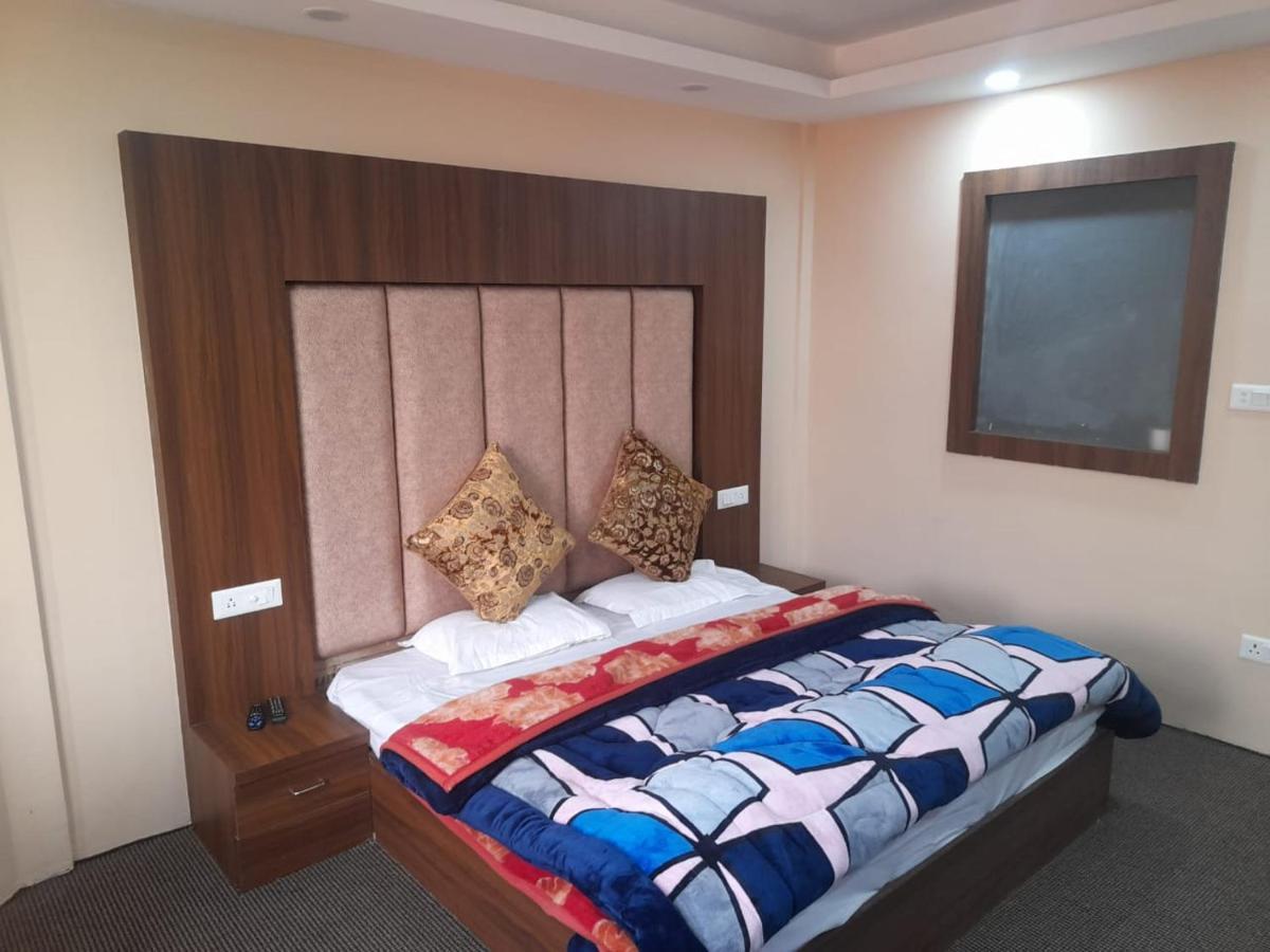 Hotel Zoon Dabb Srinagar Airport Kashmir Екстер'єр фото