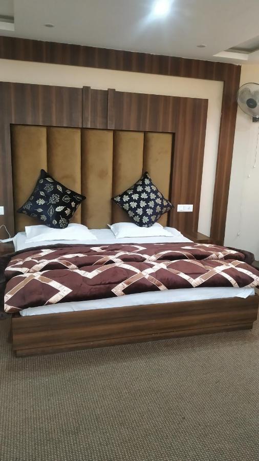 Hotel Zoon Dabb Srinagar Airport Kashmir Екстер'єр фото