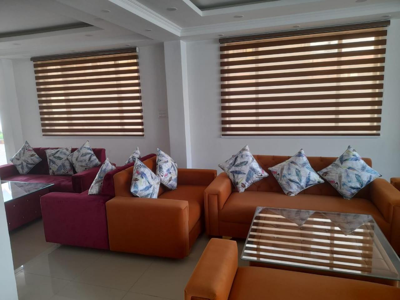 Hotel Zoon Dabb Srinagar Airport Kashmir Екстер'єр фото